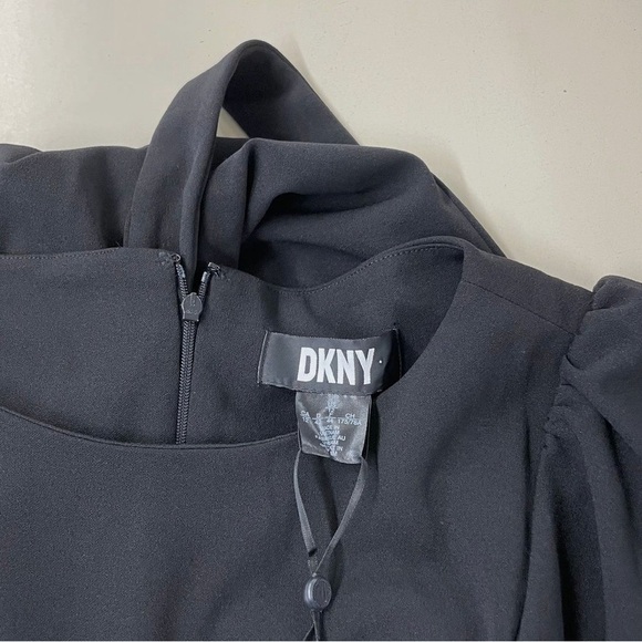 NWT DKNY Black Flutter-Sleeve Tie-Waist Jumpsuit Women's Size 2 - Picture 3 of 5